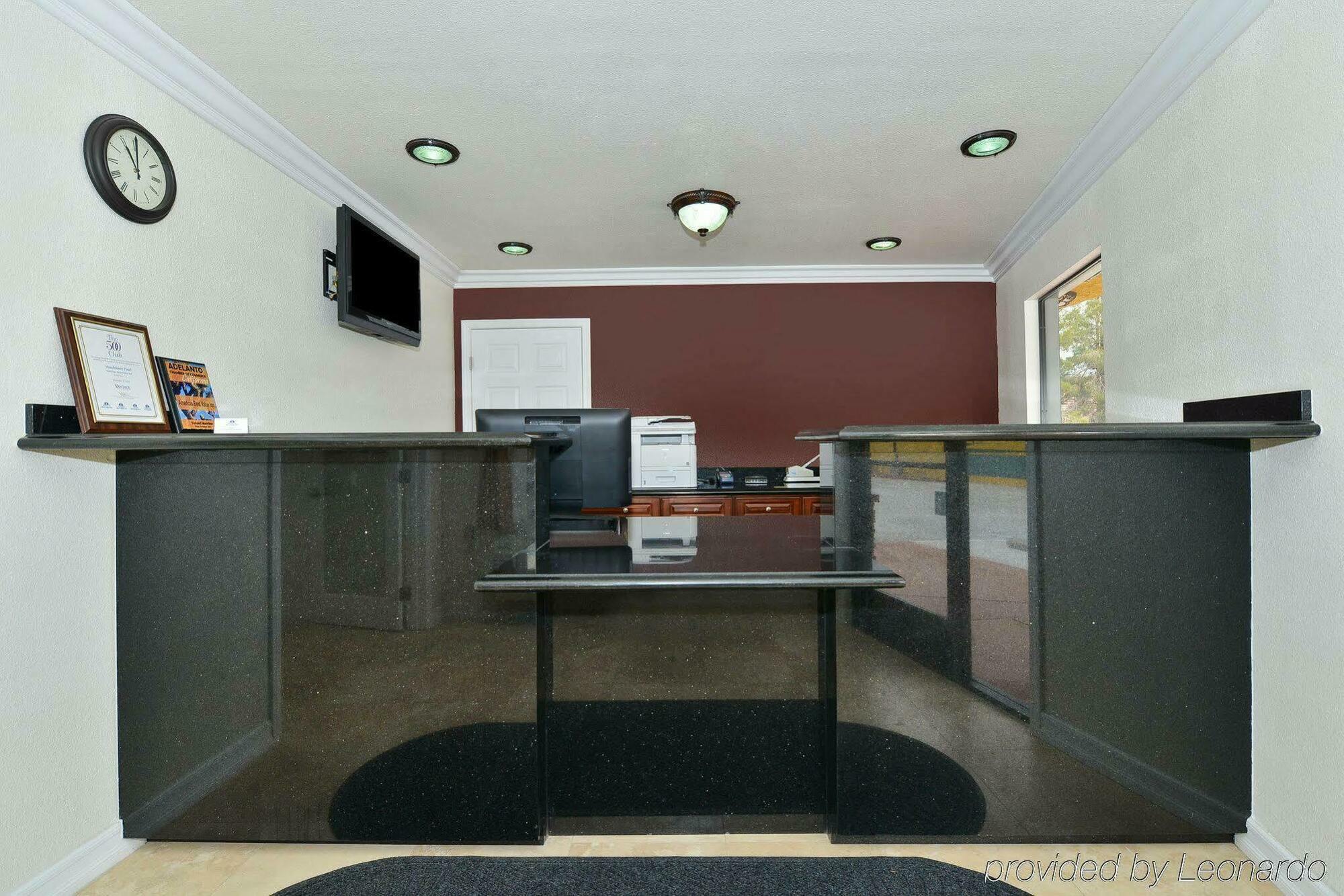 Rodeway Inn Adelanto Us 395 Bagian luar foto