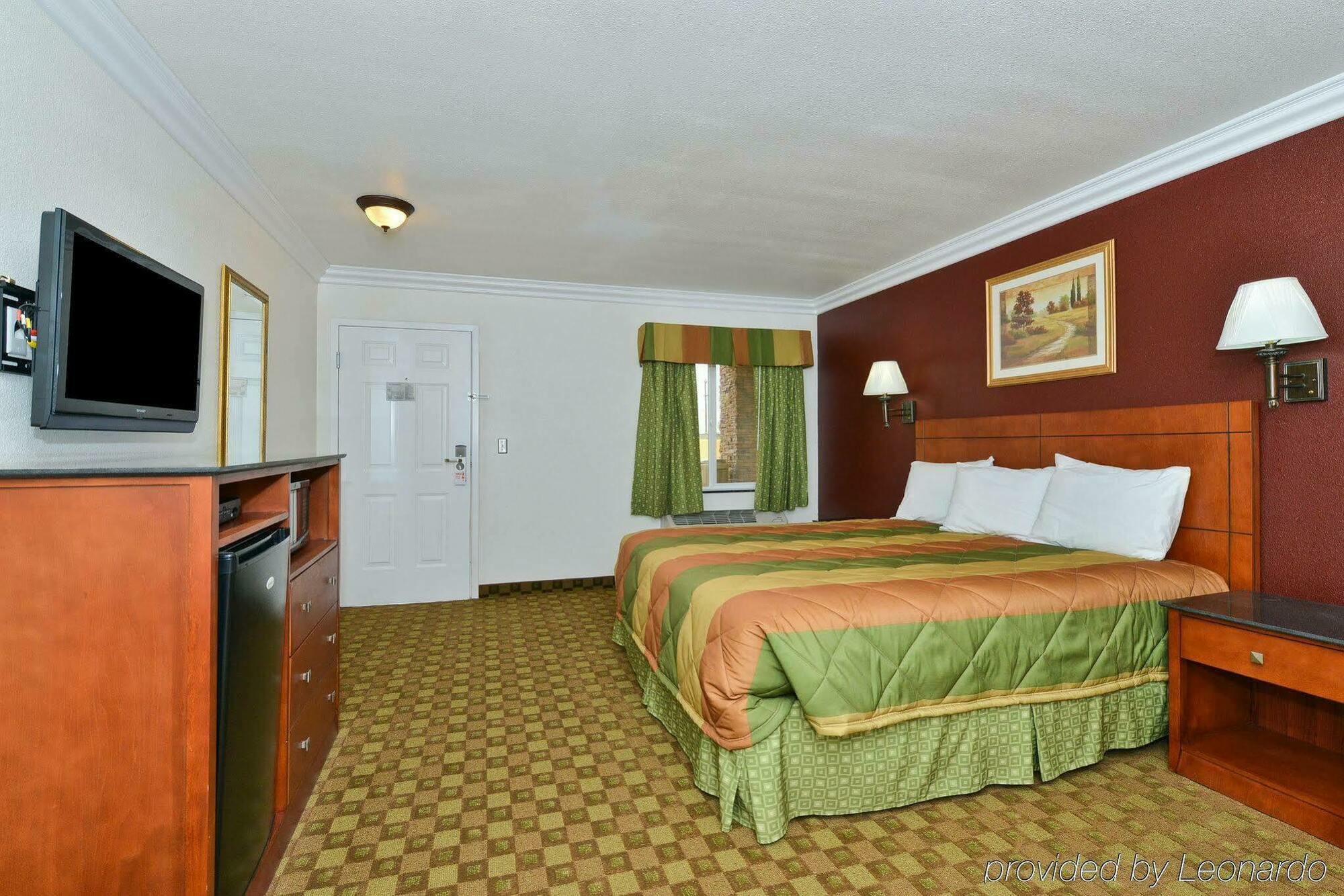 Rodeway Inn Adelanto Us 395 Bagian luar foto