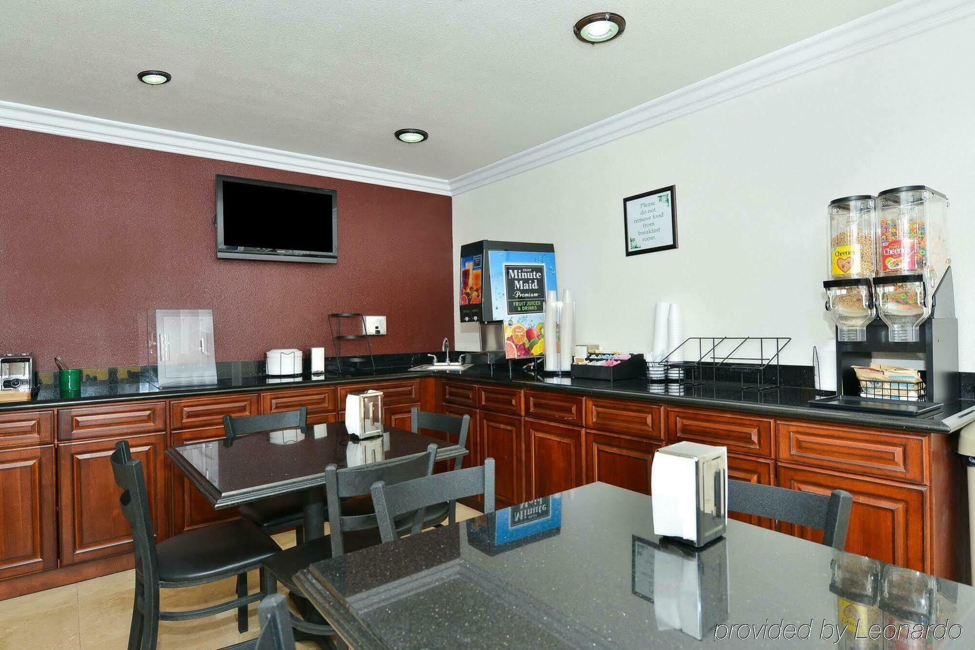 Rodeway Inn Adelanto Us 395 Bagian luar foto